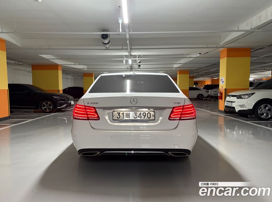 Mercedes-Benz E-Class 2014