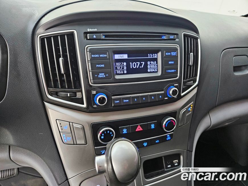 Hyundai Starex 2019