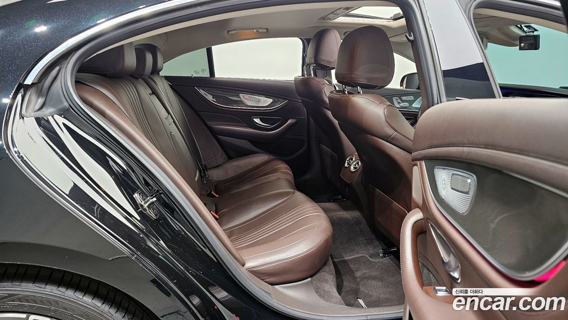 Mercedes-Benz CLS-Class 2020