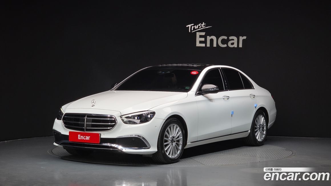 Mercedes-Benz E-Class 2021