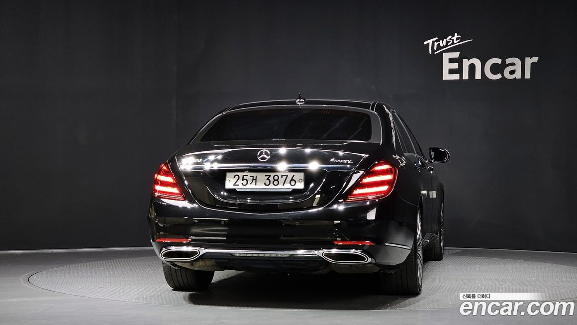 Mercedes-Benz S-Class 2018