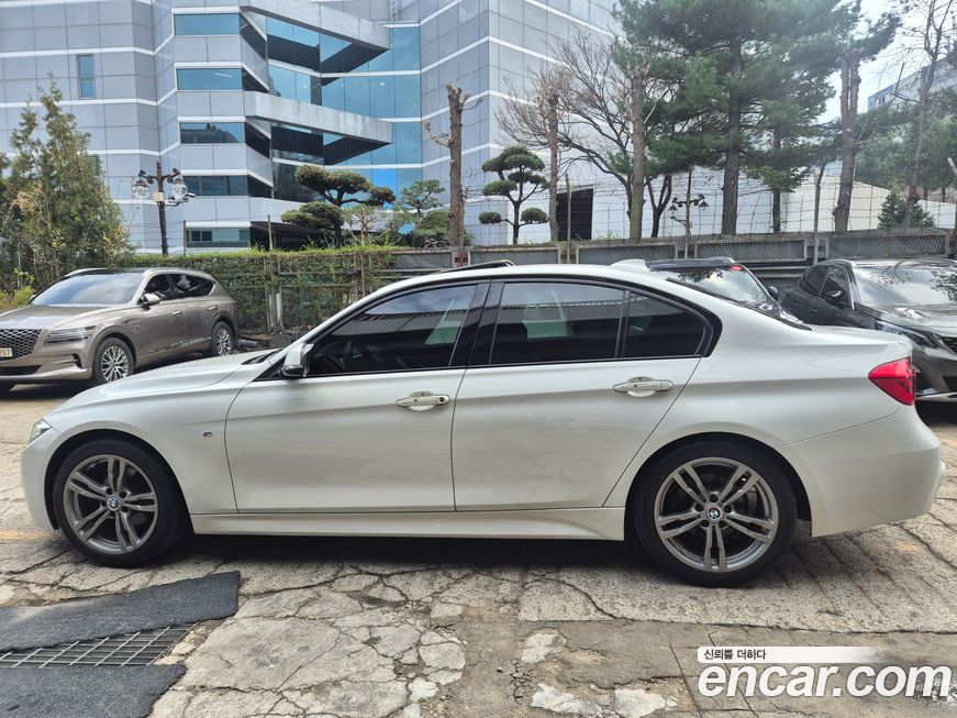 BMW 3-Series 2016