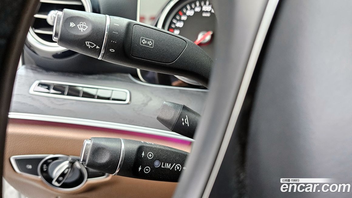Mercedes-Benz E-Class 2017