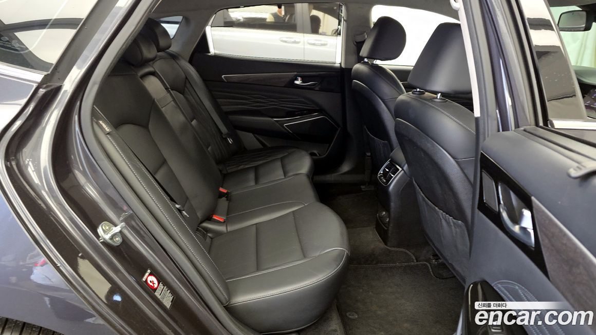 Kia K7 2020