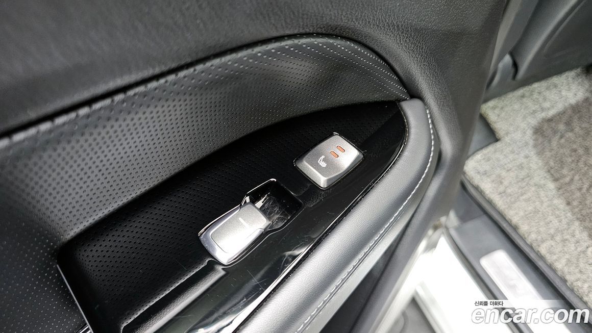 KG_Mobility_Ssangyong Rexton 2019