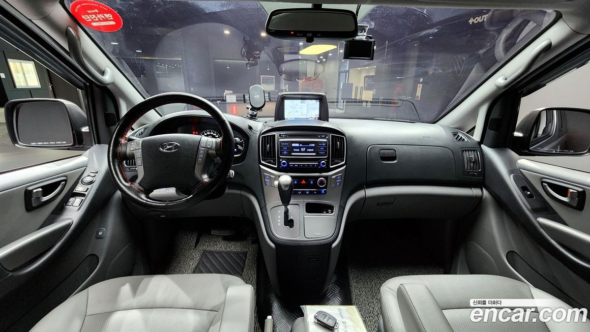 Hyundai Starex 2021