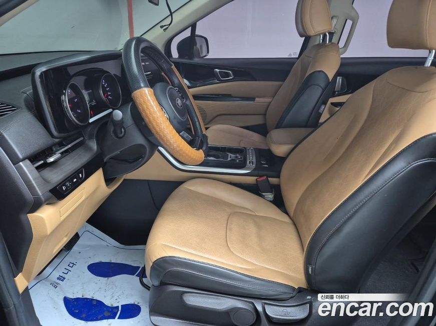 Kia Canival 2021