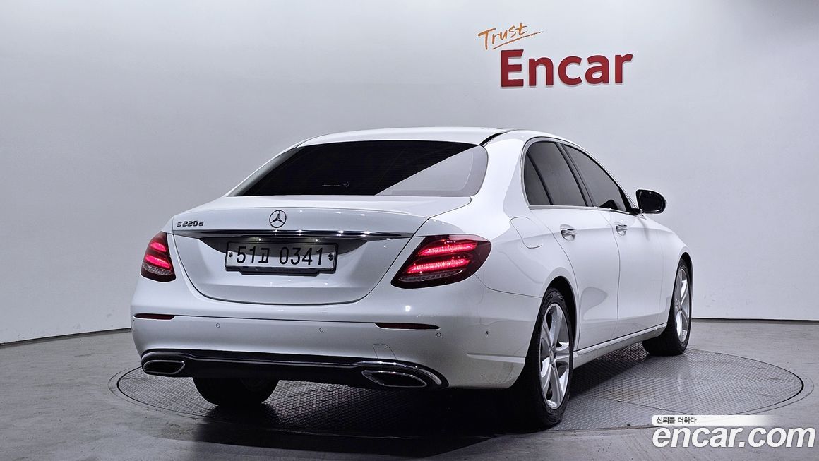 Mercedes-Benz E-Class 2017