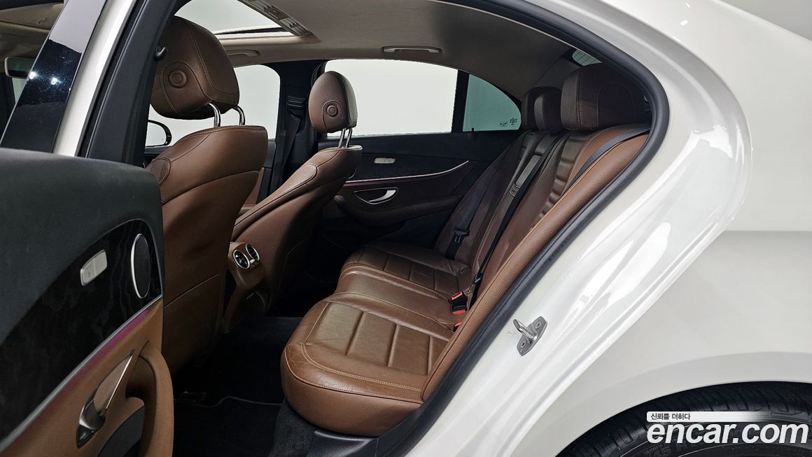 Mercedes-Benz E-Class 2017