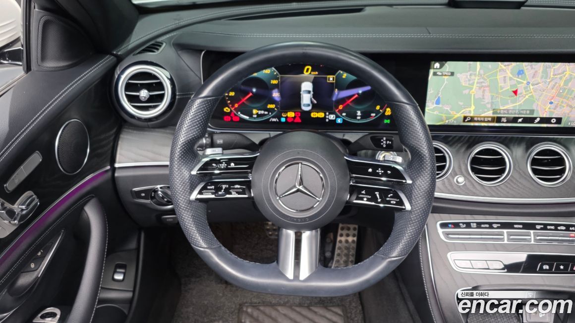 Mercedes-Benz E-Class 2021