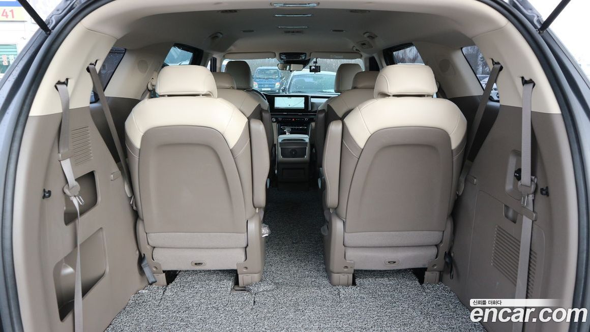 Kia Canival 2021