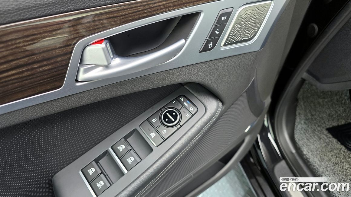 Genesis G80 2018