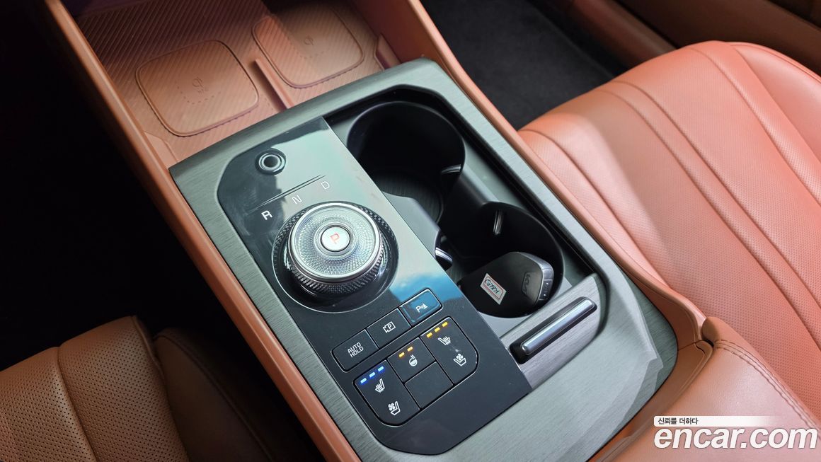 Kia K8 2025