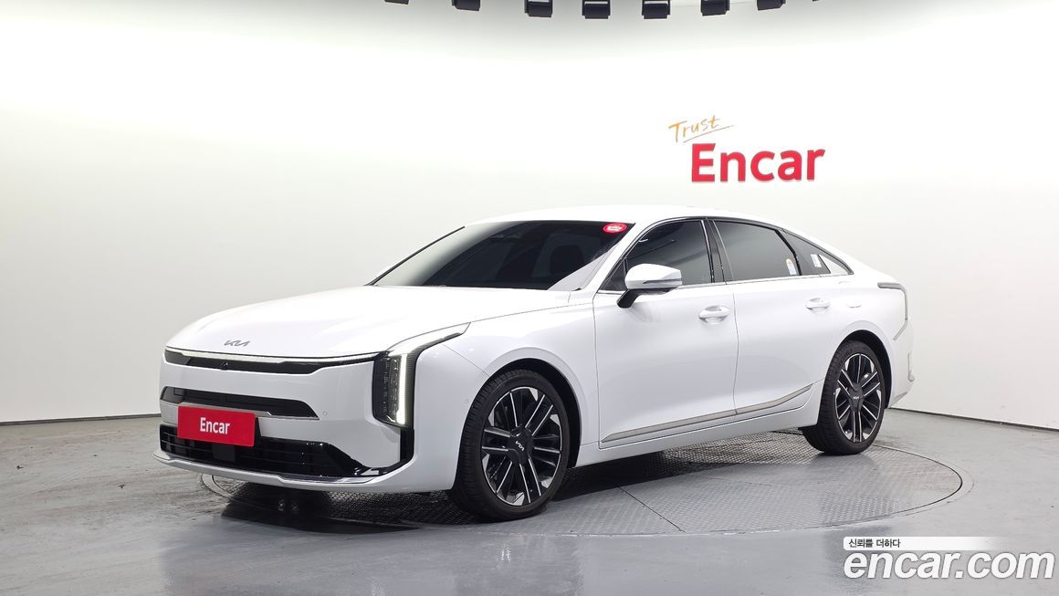 Kia K8 2025