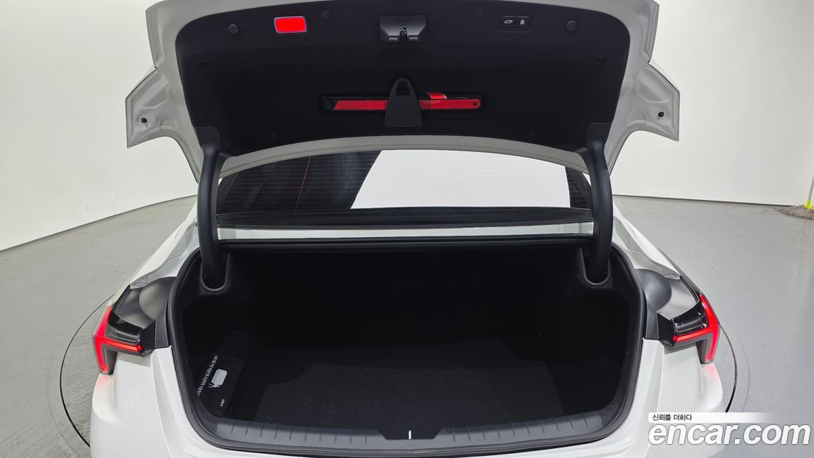 Kia K8 2025