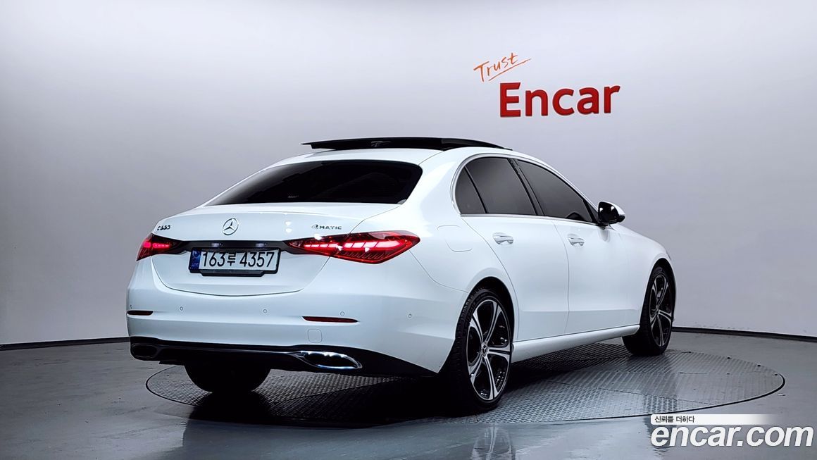 Mercedes-Benz C-Class 2023