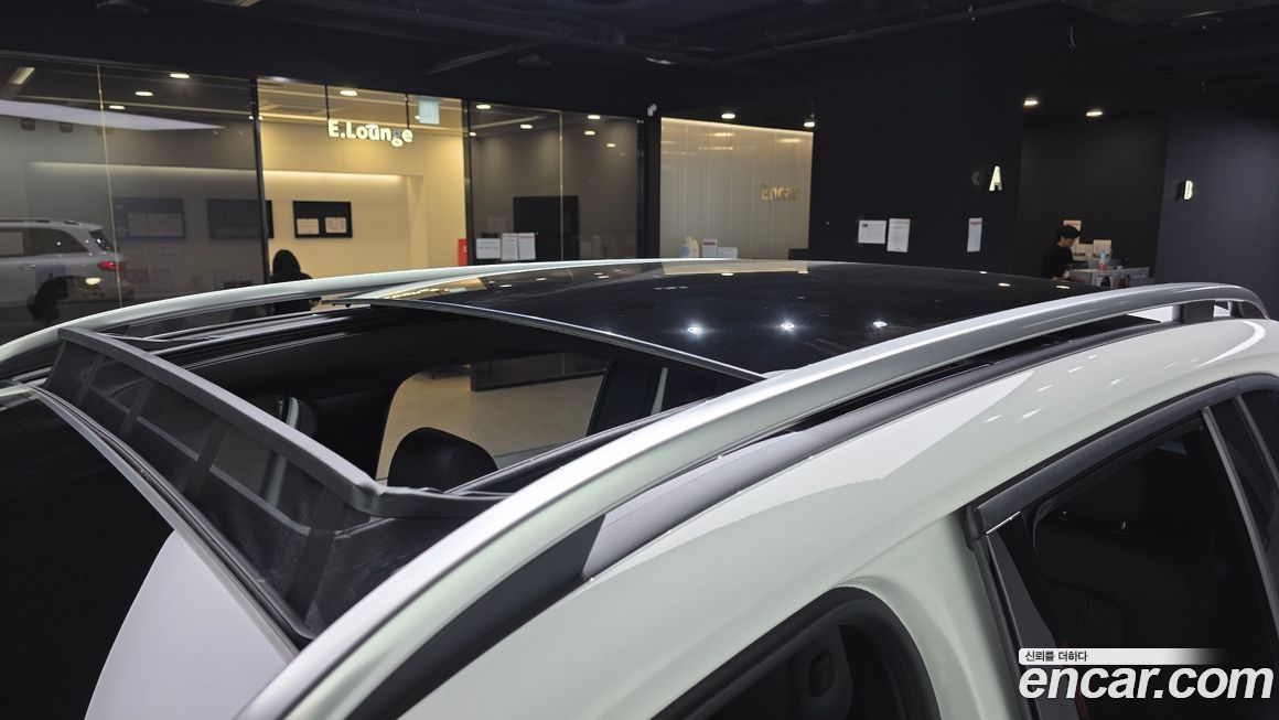 Mercedes-Benz GLB-Class 2021