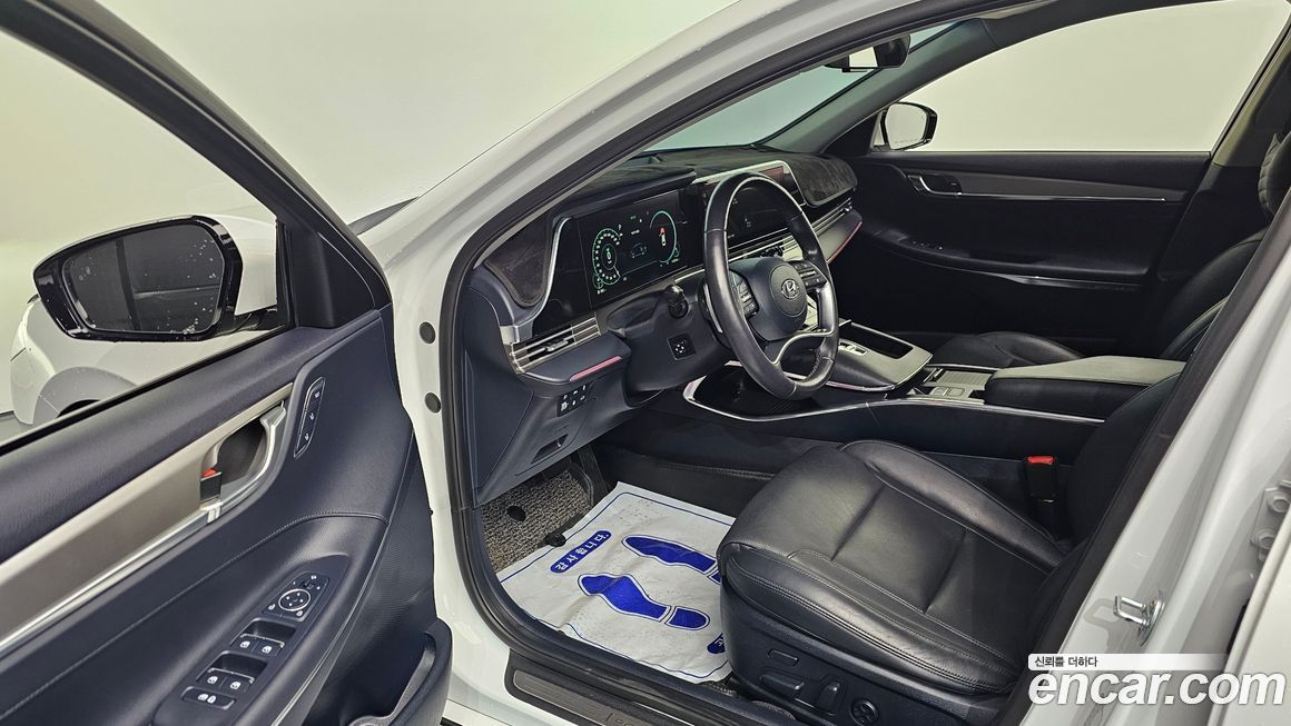 Hyundai Grandeur 2020