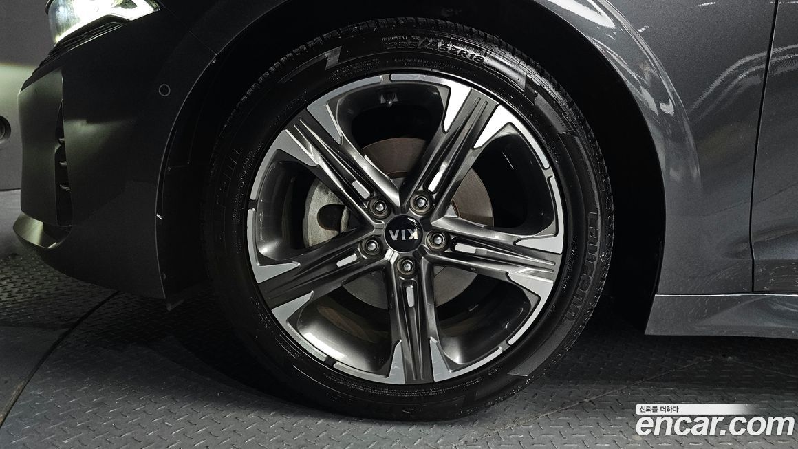 Kia K5 2021