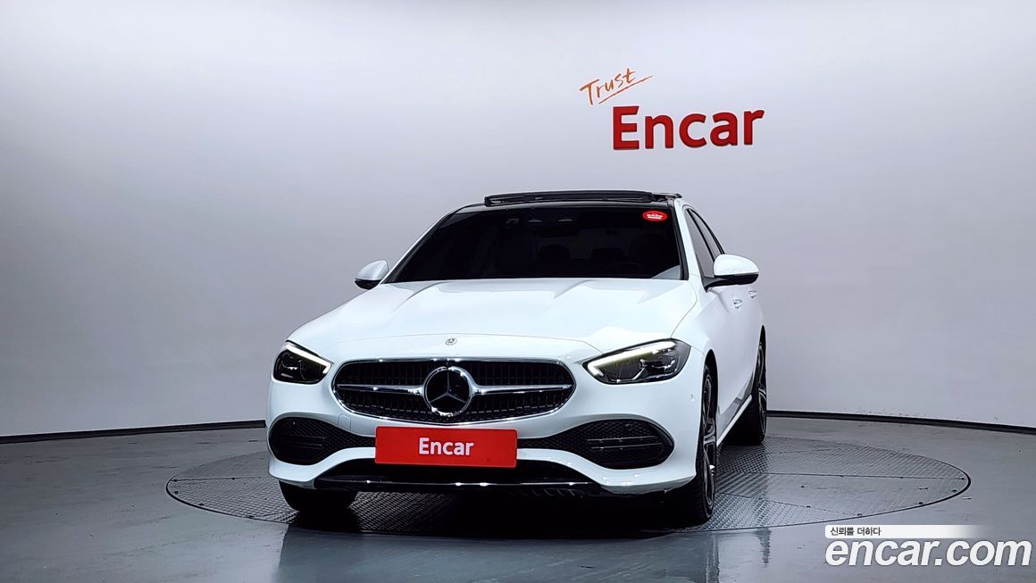Mercedes-Benz C-Class 2023