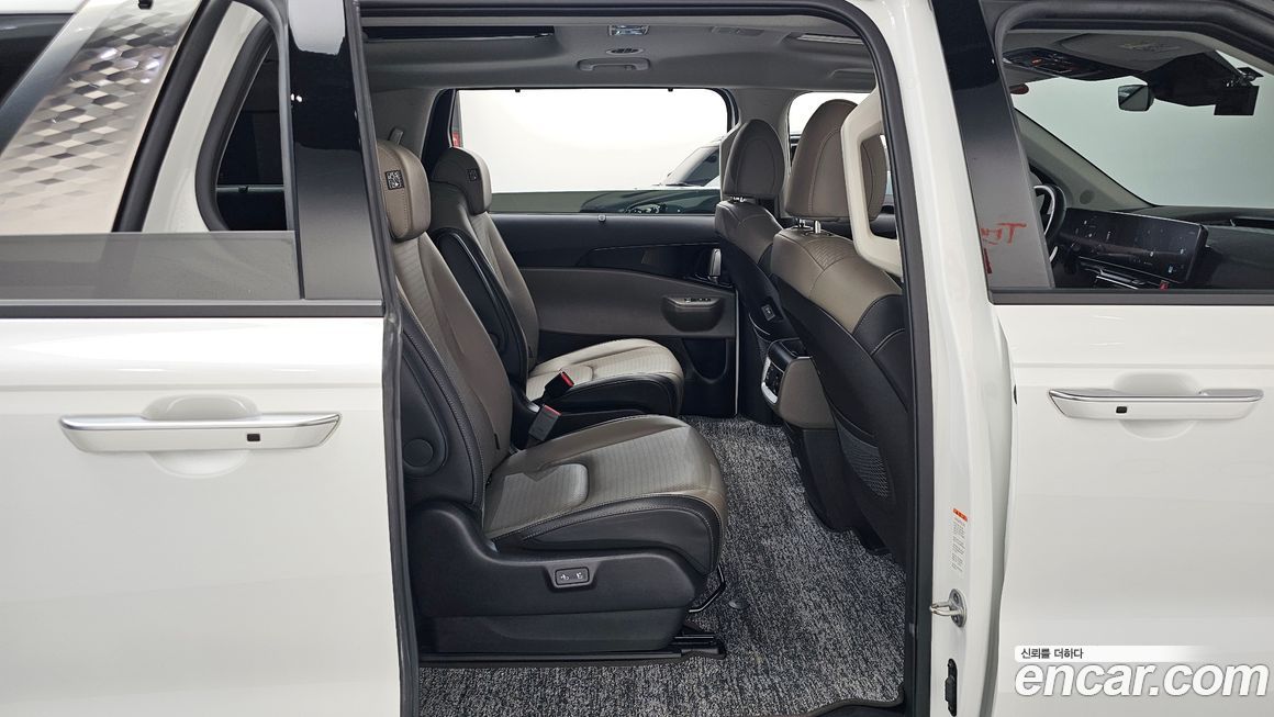 Kia Canival 2025