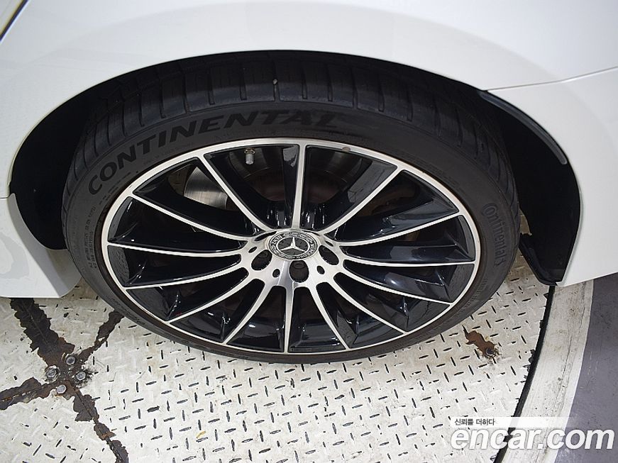 Mercedes-Benz CLS-Class 2021