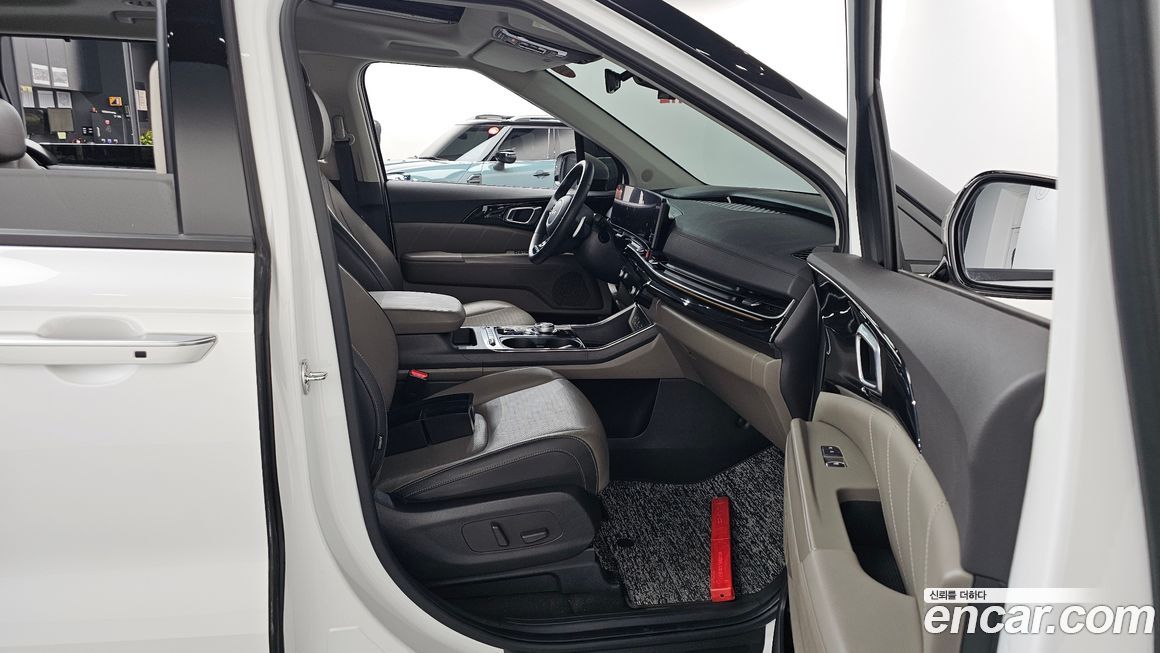Kia Canival 2025