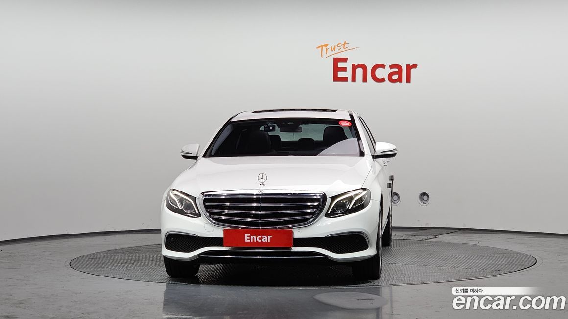 Mercedes-Benz E-Class 2019
