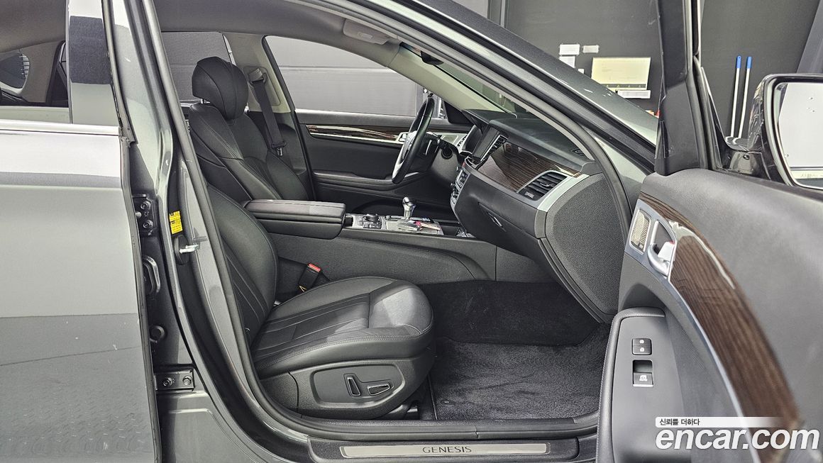 Genesis G80 2018