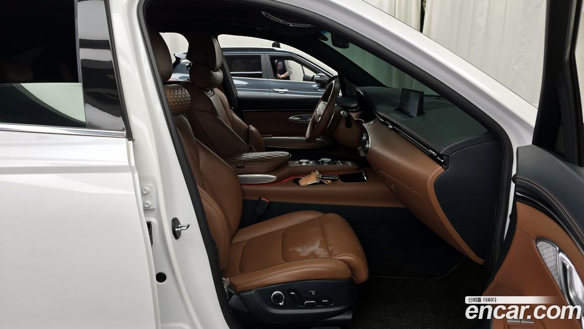 Genesis GV70 2024