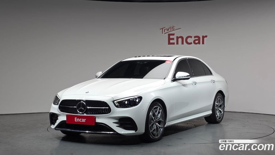 Mercedes-Benz E-Class 2023