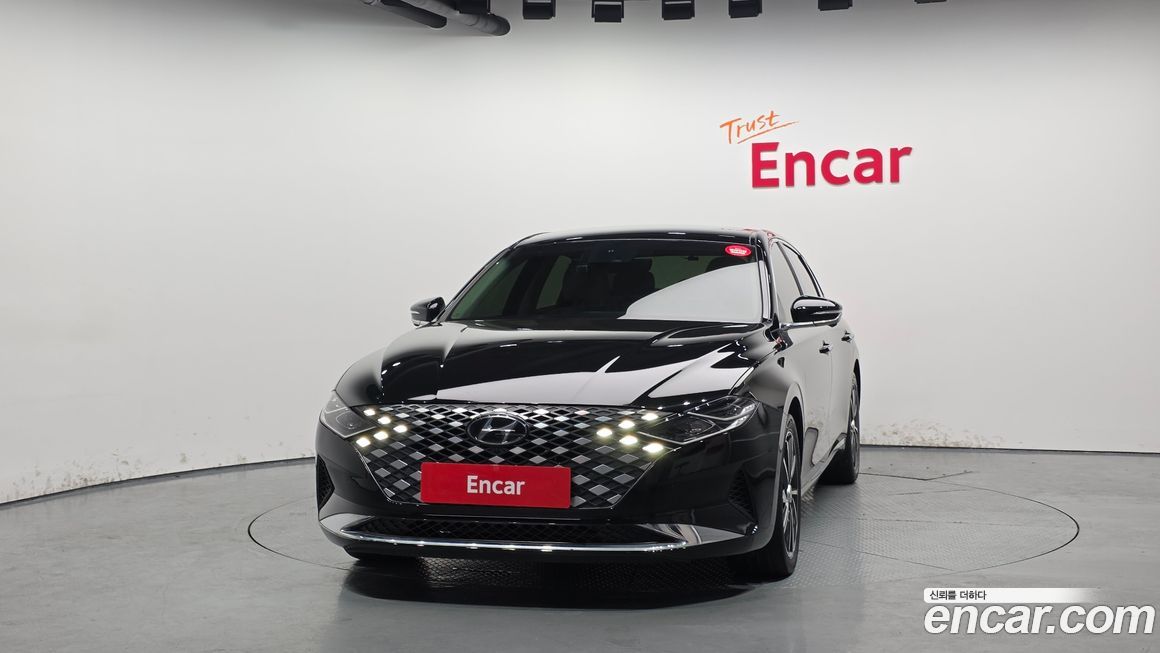 Hyundai Grandeur 2022