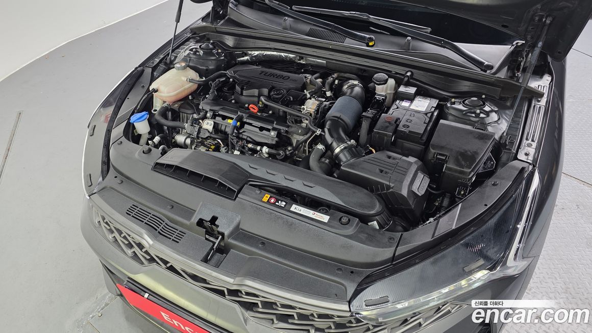 Kia K5 2023
