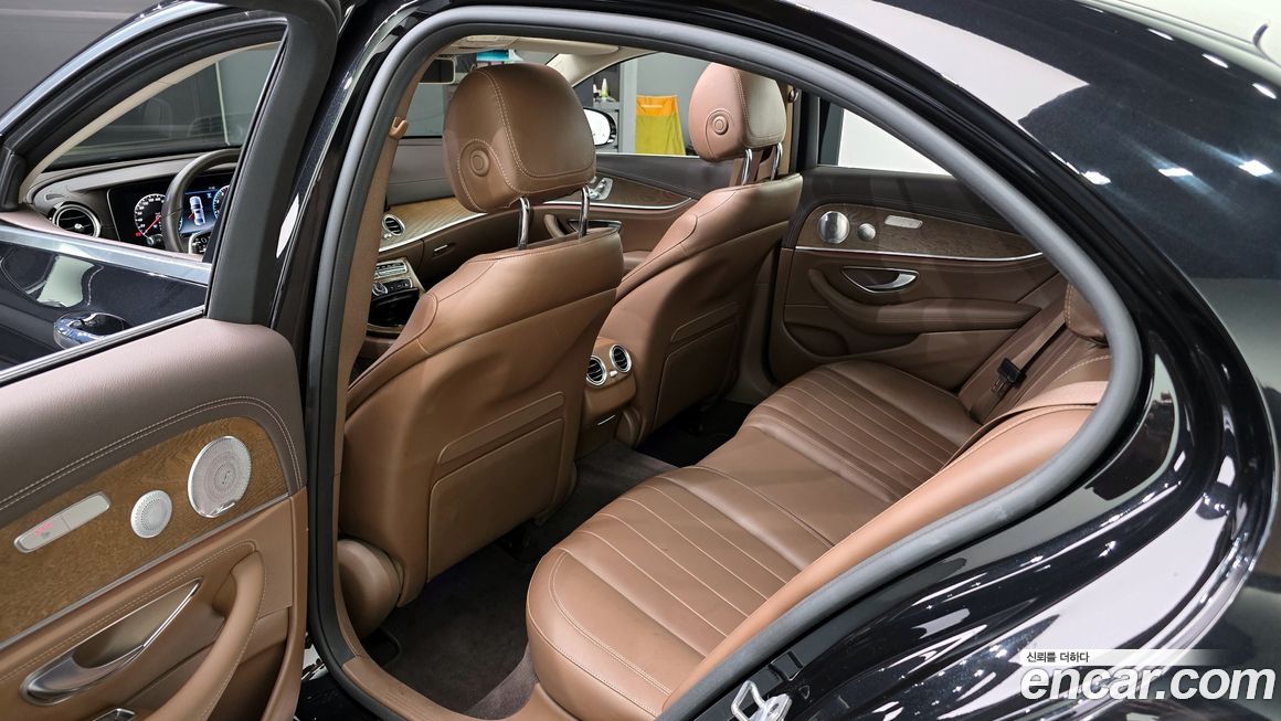 Mercedes-Benz E-Class 2020