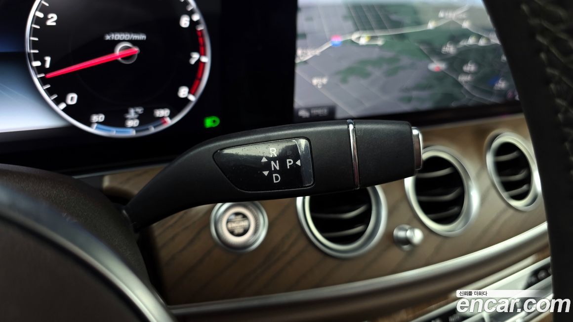 Mercedes-Benz E-Class 2020