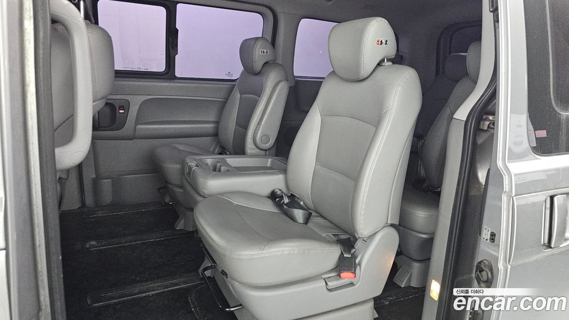 Hyundai Starex 2017