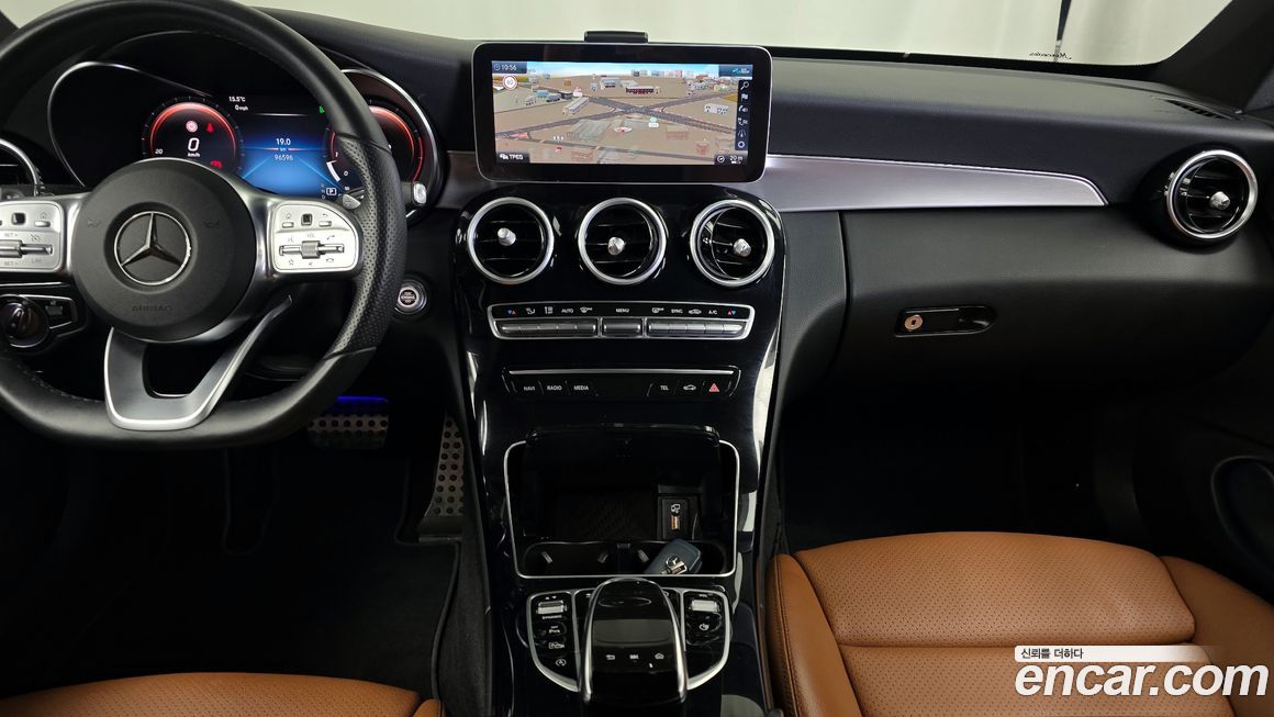 Mercedes-Benz C-Class 2020