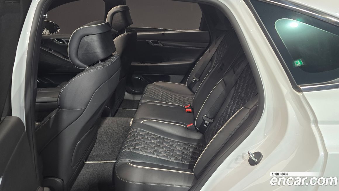 Genesis G80 2024