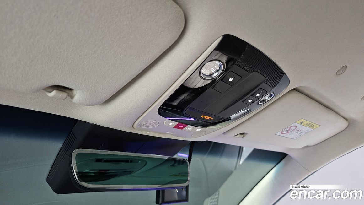 Kia K8 2025