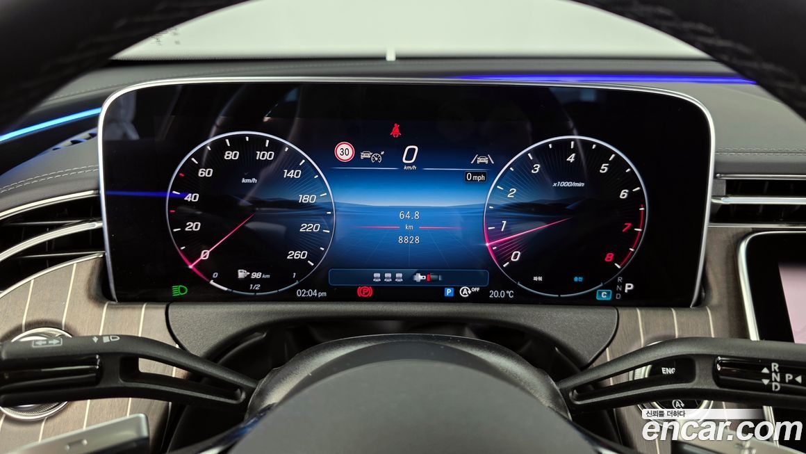 Mercedes-Benz E-Class 2025