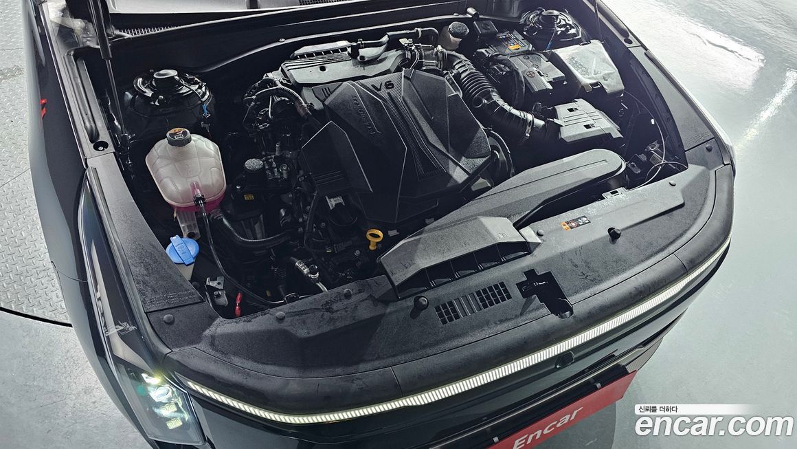 Kia K8 2025