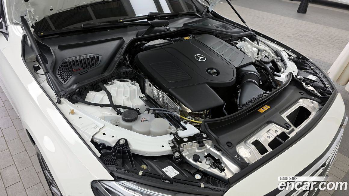 Mercedes-Benz E-Class 2026