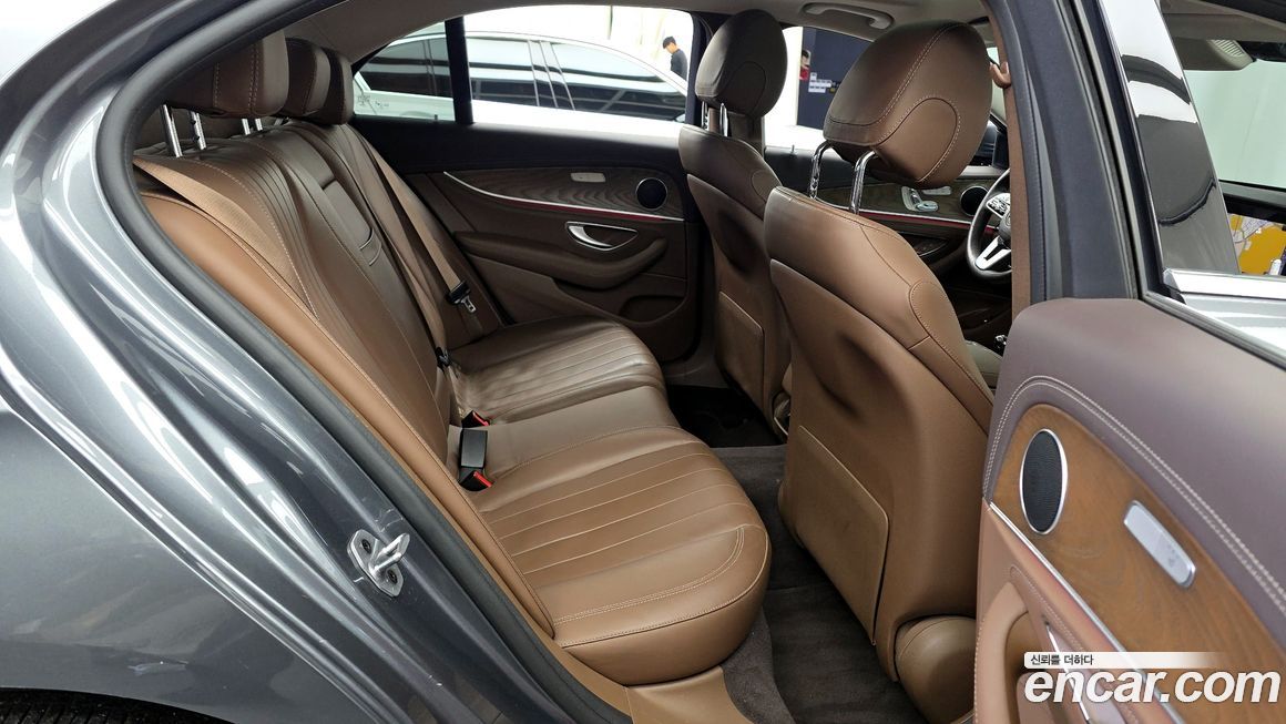 Mercedes-Benz E-Class 2019