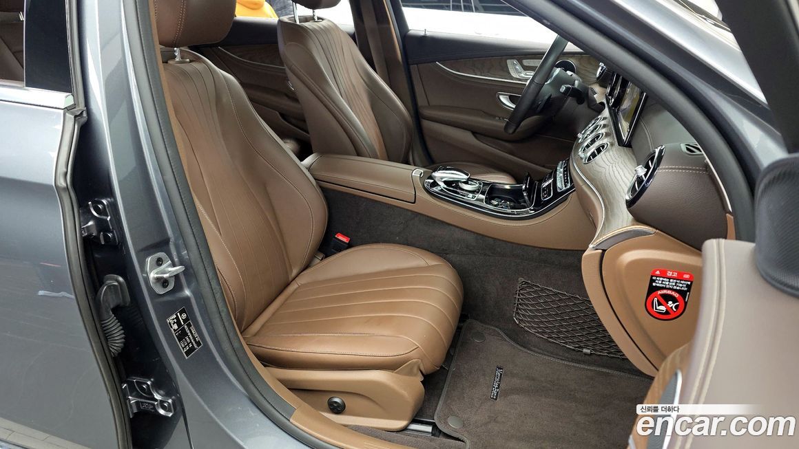 Mercedes-Benz E-Class 2019