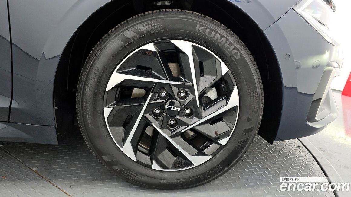 Kia K5 2024