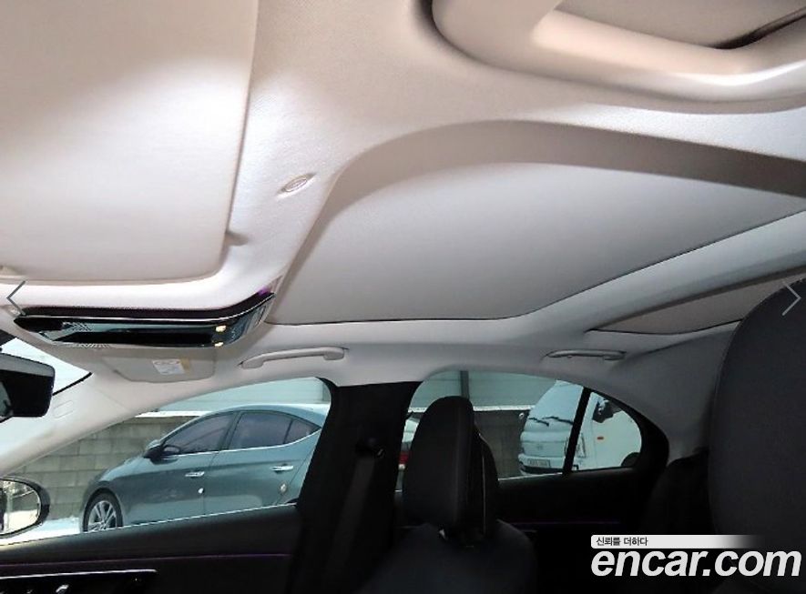 Mercedes-Benz E-Class 2024