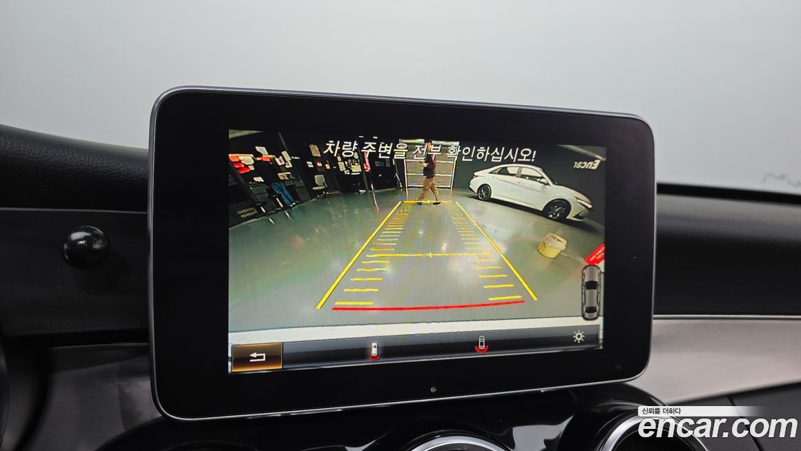 Mercedes-Benz C-Class 2018