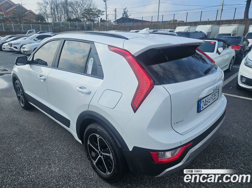 Kia Niro 2025
