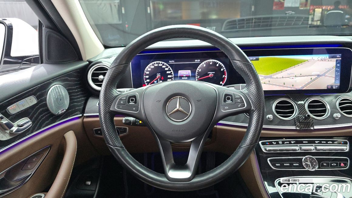 Mercedes-Benz E-Class 2018