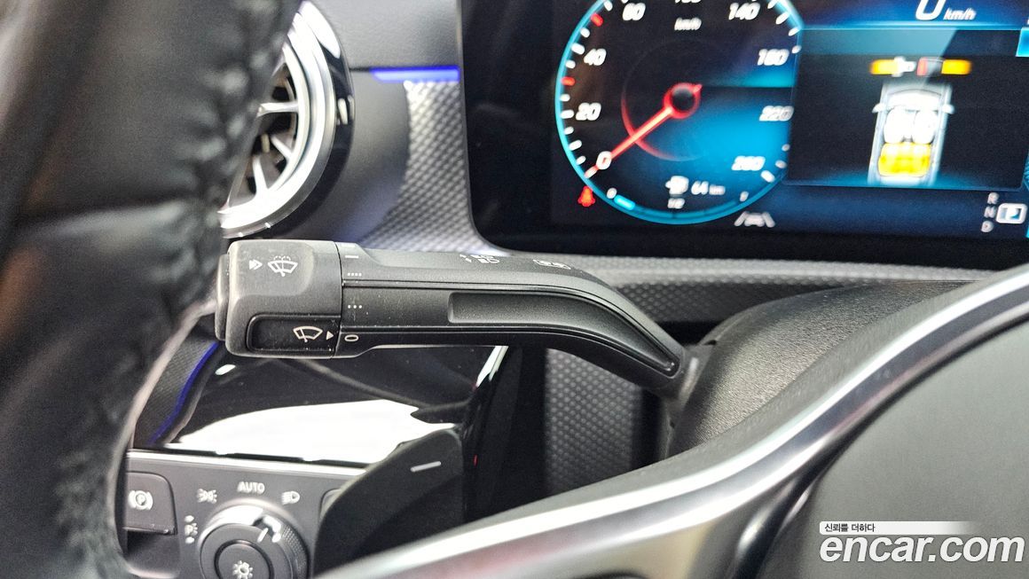 Mercedes-Benz A-Class 2023